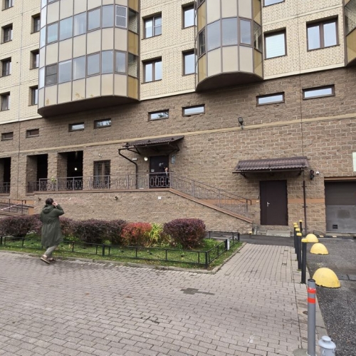 Гараж/парковка улица Бутлерова,  д. 40