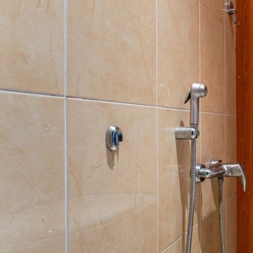 3-комн квартира улица Гришина, 2К1