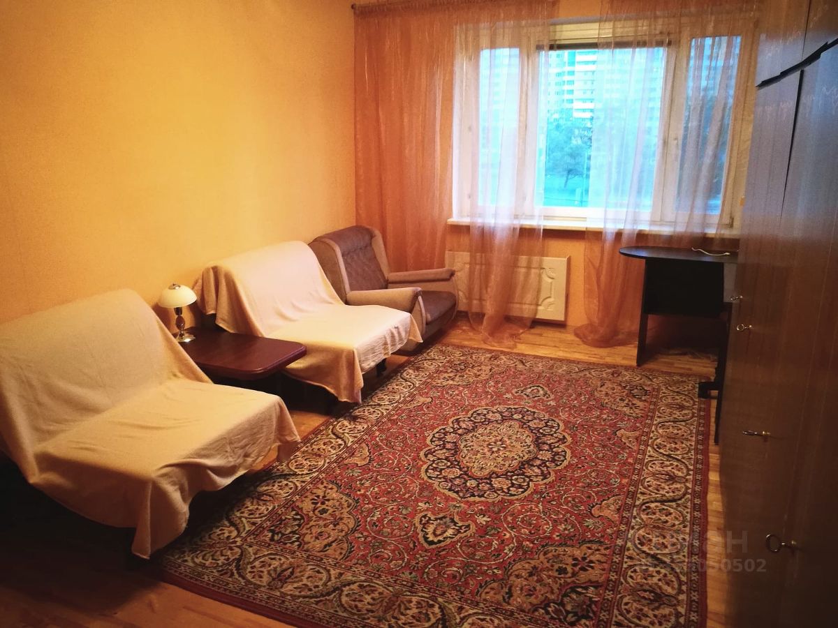 Аренда 3-комн квартиры на вторичном рынке Рублевское шоссе, 22К1