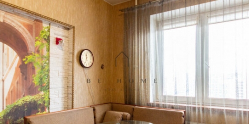 2-комн квартира ул Оптиков,  д. 52,  к. 1