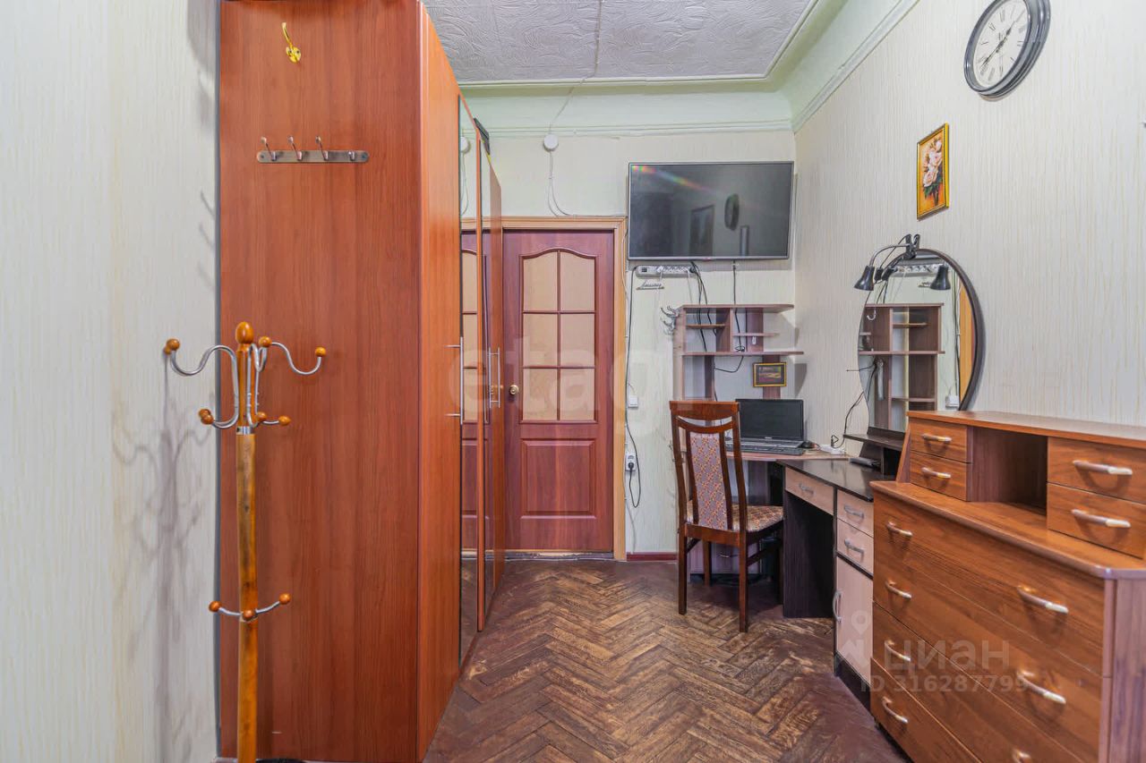 Продажа 2-комн квартиры на вторичном рынке 11-я Красноармейская улица, 13