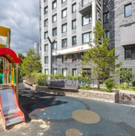 Продажа 3-комн квартиры на вторичном рынке улица Бутлерова,  д. 7Б