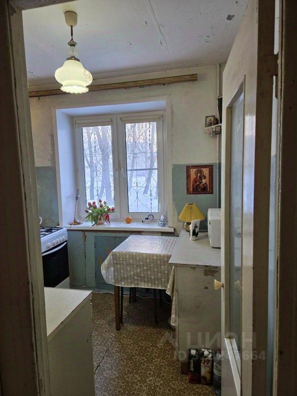 Продажа 3-комн квартиры на вторичном рынке Сергиев Посад, Воробьевская улица, 31