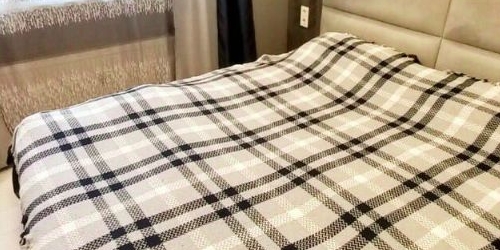 2-комн квартира Большеохтинский проспект, 15К3