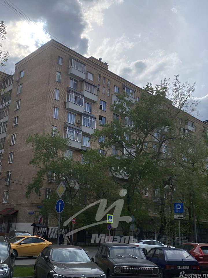 Продажа 2-комн квартиры на вторичном рынке Красноармейская улица,  д. 25