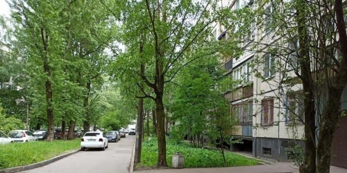 2-комн квартира Белы Куна ул. ,  д. 19,  к. 2