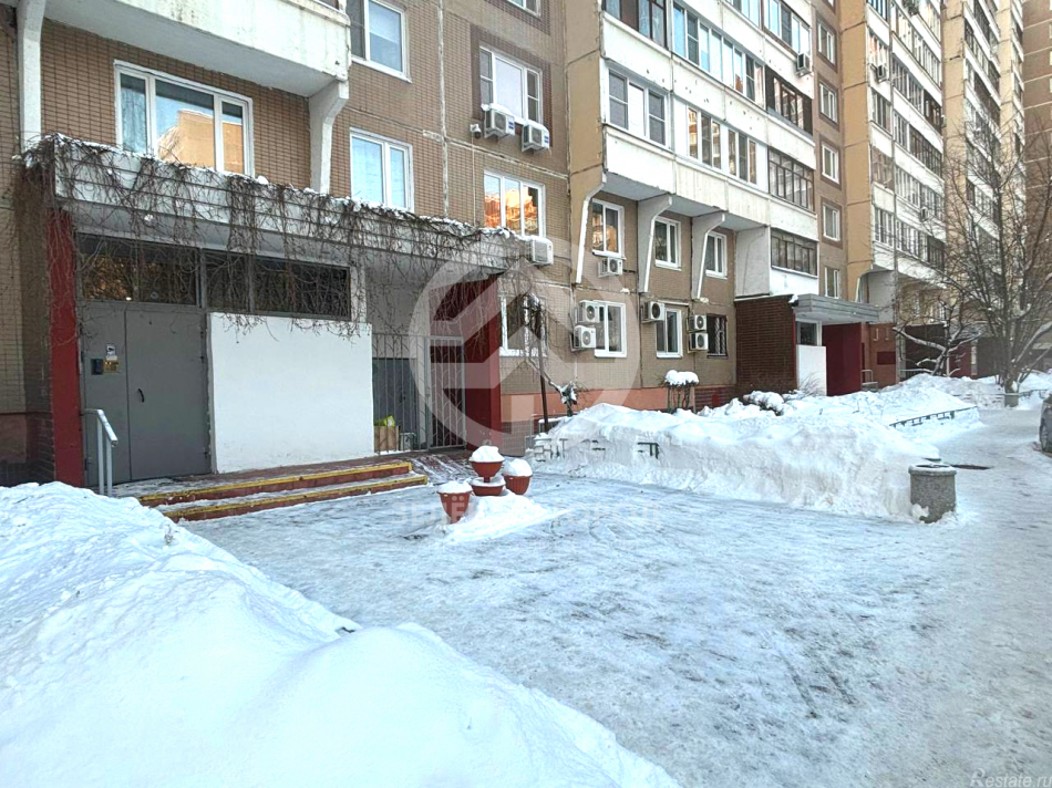 Продажа 3-комн квартиры на вторичном рынке Зеленоград, к. 1818