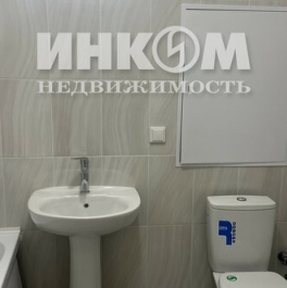 Продажа 1-комн квартиры на вторичном рынке Николая Озерова ул,  д. 2 к1