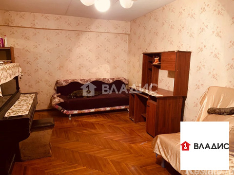 Продажа 2-комн квартиры на вторичном рынке Химки, Зелёная улица,  д. 9