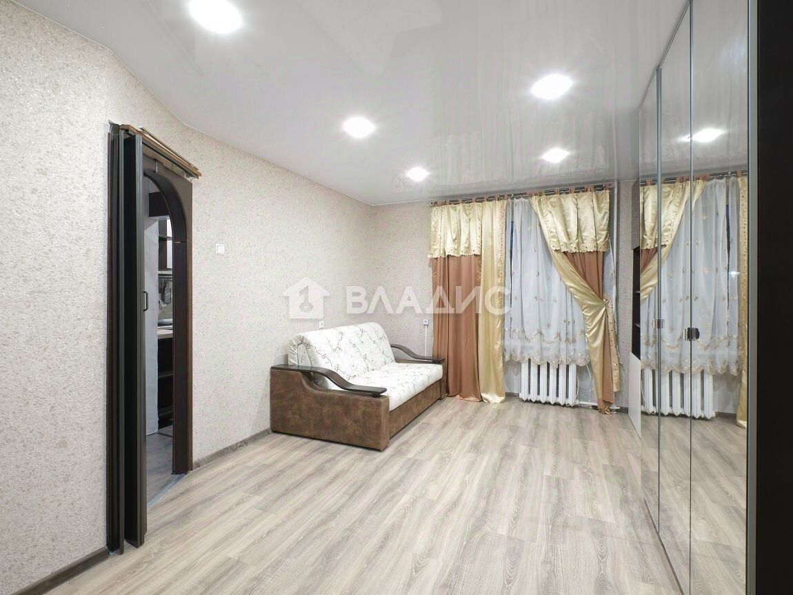 Продажа 1-комн квартиры на вторичном рынке проспект Пархоменко, 18