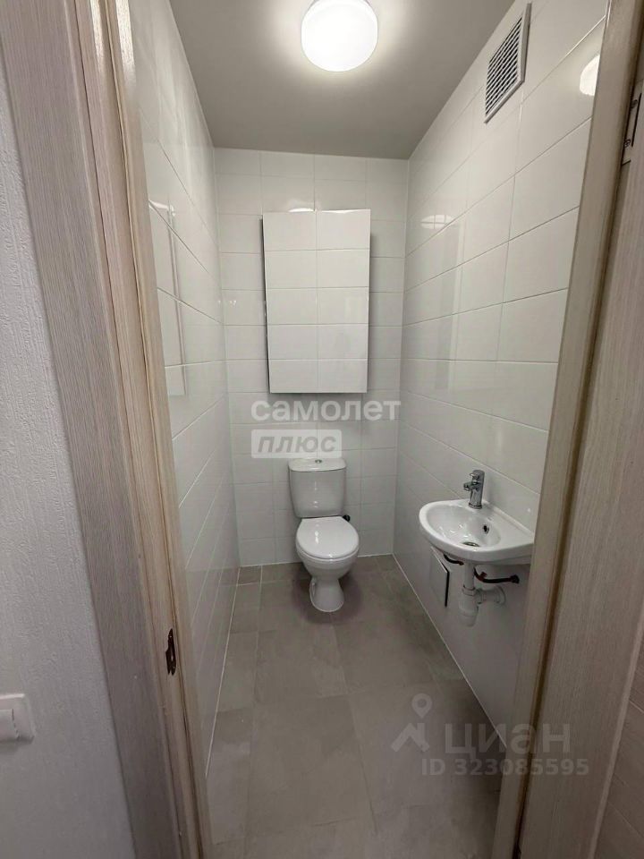 Продажа 2-комн квартиры на вторичном рынке проезд Досфлота, 2А