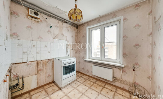 Продажа 3-комн квартиры на вторичном рынке ул Судостроительная,  д. 3,  к. 2