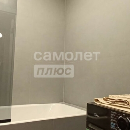 Продажа 2-комн квартиры на вторичном рынке Молодогвардейская улица,  д. 18