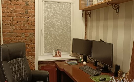 Продажа 4-комн квартиры на вторичном рынке Рощинский 6-й проезд,  д. 1