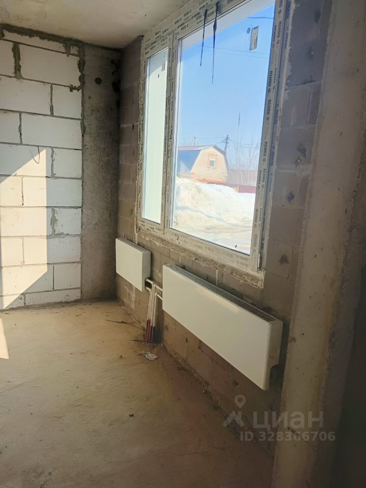 Продажа 1-комн квартиры на вторичном рынке пос. Рыбхоз, улица Ромашковая, 63к1