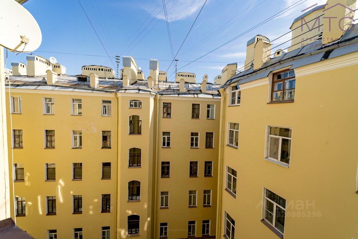 Продажа 6-комн квартиры на вторичном рынке Сенная пл,  д. 13