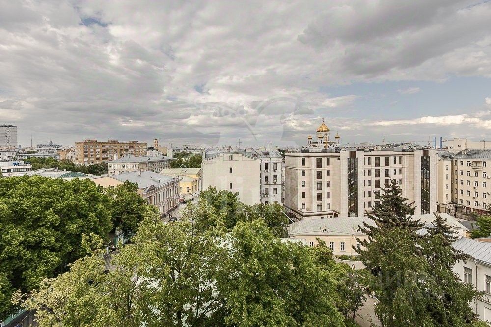 Продажа 6-комн квартиры на вторичном рынке улица Пречистенка, 13
