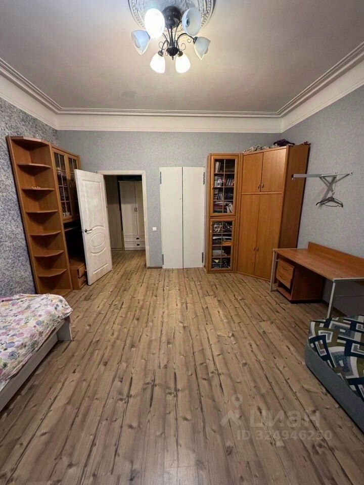 Продажа 3-комн квартиры на вторичном рынке Пушкин, Павловское шоссе, 39