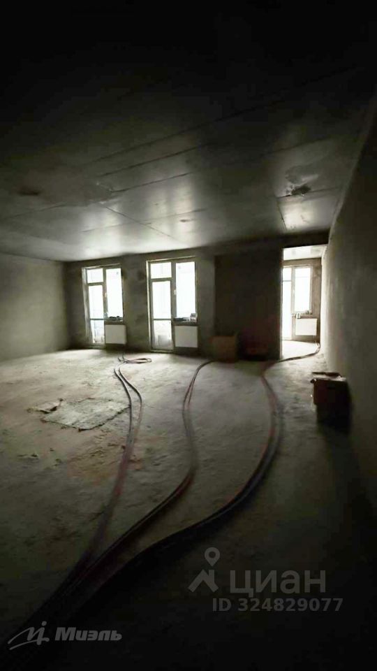 Продажа 2-комн квартиры на вторичном рынке Химки, улица Кудрявцева, 15