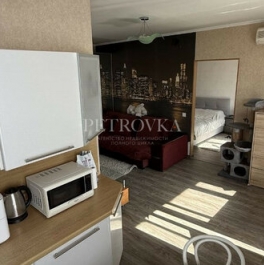 Продажа 2-комн квартиры на вторичном рынке Фрунзенская 2-я ул,  д. 10