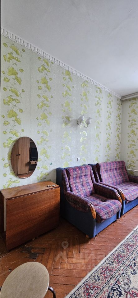 Продажа 3-комн квартиры на вторичном рынке Малоохтинский проспект, 86АК1