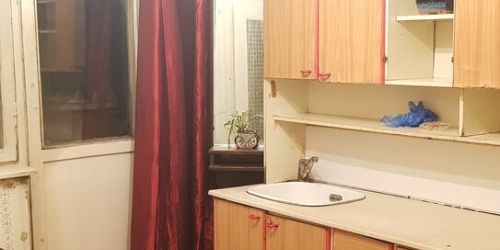 2-комн квартира улица Лескова,  д. 23