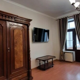 Продажа 2-комн квартиры на вторичном рынке Сухаревский Б. пер,  д. 6