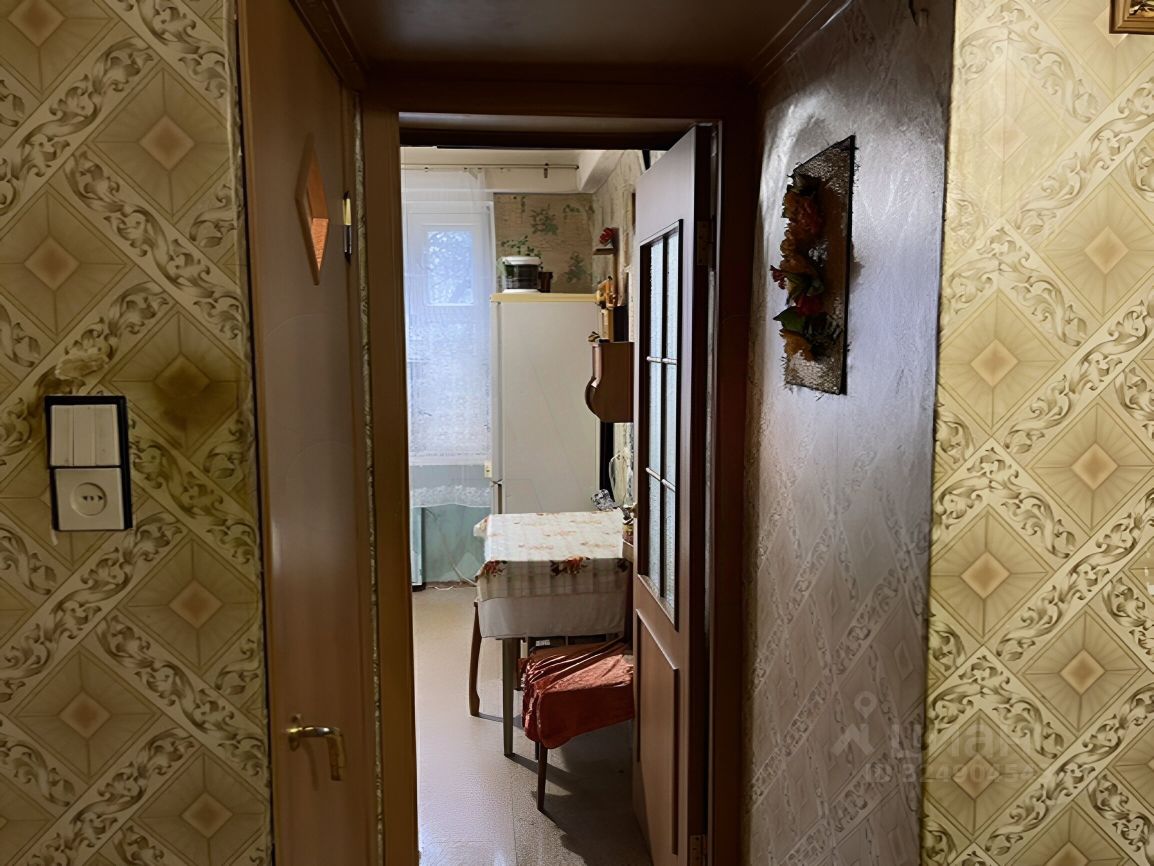 Продажа 3-комн квартиры на вторичном рынке Ленская улица, 10К2