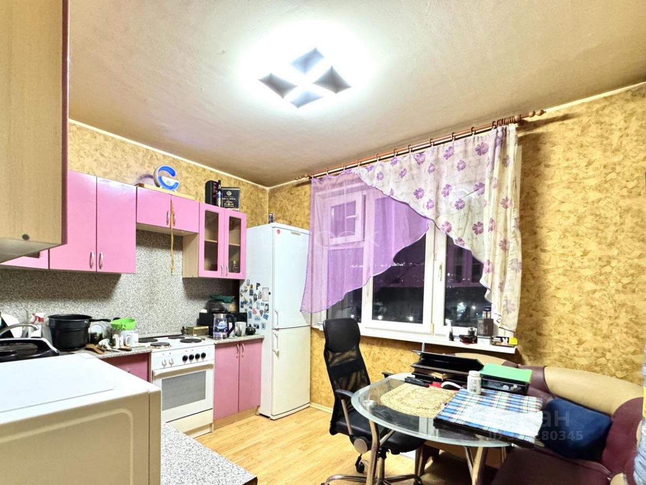 Продажа 3-комн квартиры на вторичном рынке улица Бутлерова, 4
