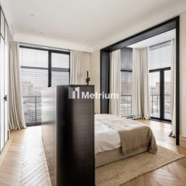 Продажа 3-комн квартиры на вторичном рынке ул Селезневская,  д. 22