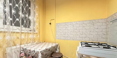 2-комн квартира ул Караванная,  д. 3/35