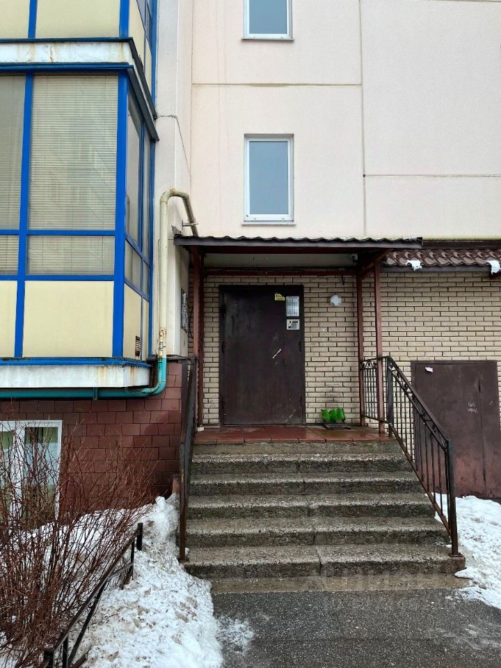 Продажа 1-комн квартиры на вторичном рынке д. Старая, Колтуши, улица Генерала Чоглокова, 6