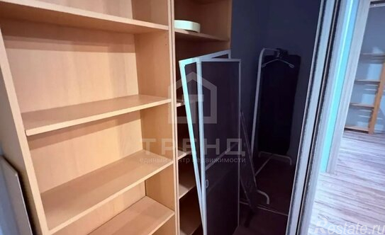 Продажа 3-комн квартиры на вторичном рынке Пушкин г, Павловская ул,  д. 60