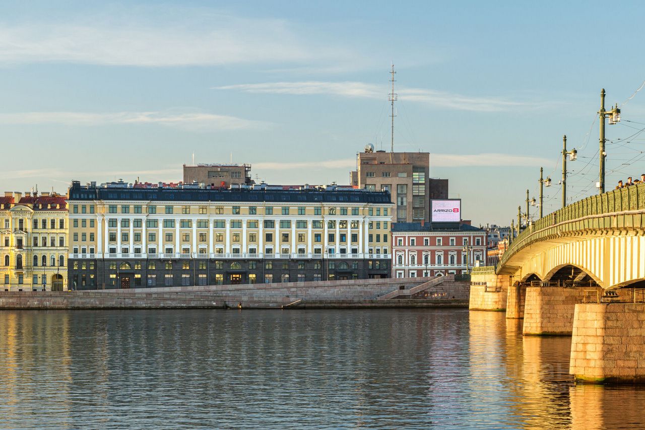 Продажа 1-комн квартиры на вторичном рынке набережная Воскресенская, 32