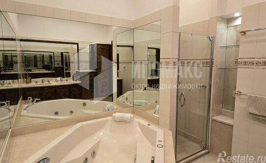 Продажа 2-комн квартиры на вторичном рынке улица Спиридоновка