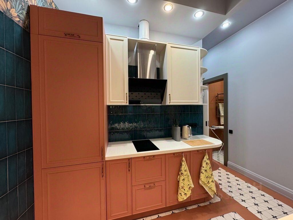 Аренда 2-комн квартиры на вторичном рынке набережная Реки Карповки, 31к2