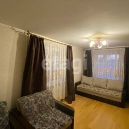 Продажа 2-комн квартиры на вторичном рынке улица Лескова,  д. 10