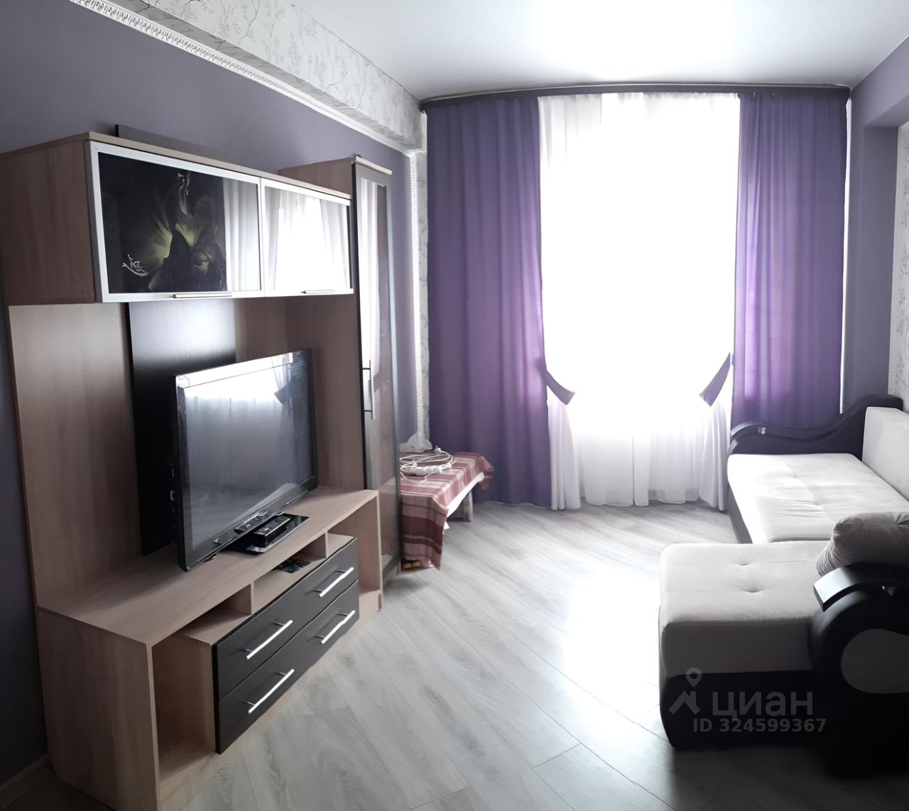 Продажа 2-комн квартиры на вторичном рынке улица Генерала Донскова, 8