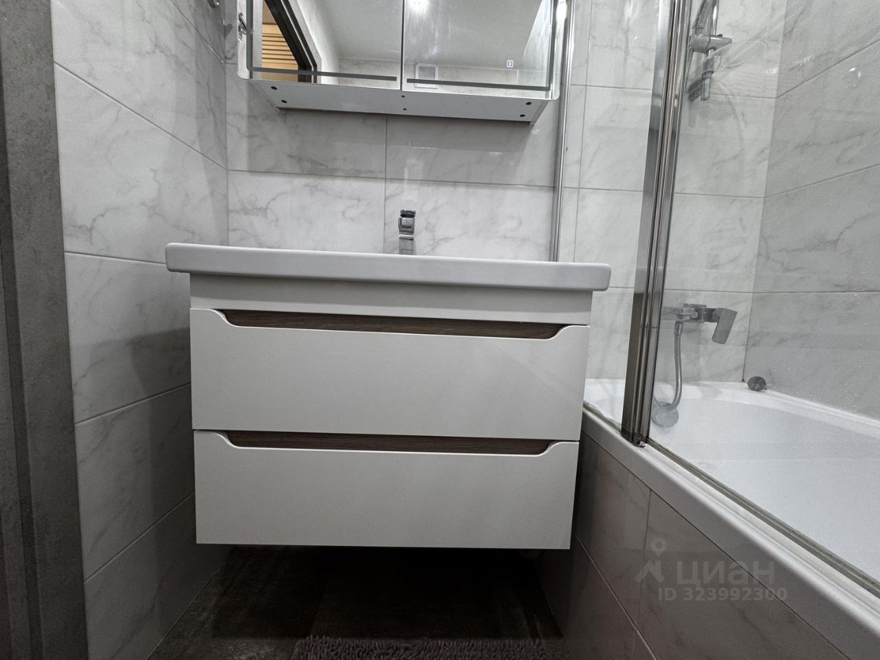 Продажа 2-комн квартиры на вторичном рынке Северный кв-л, д. Сапроново, Купелинка мкр, 3