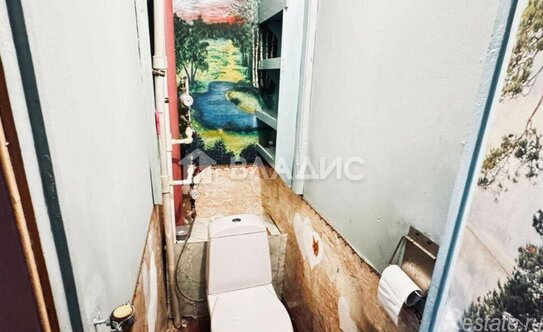 Продажа 1-комн квартиры на вторичном рынке улица Тамбасова,  д. 4 к2