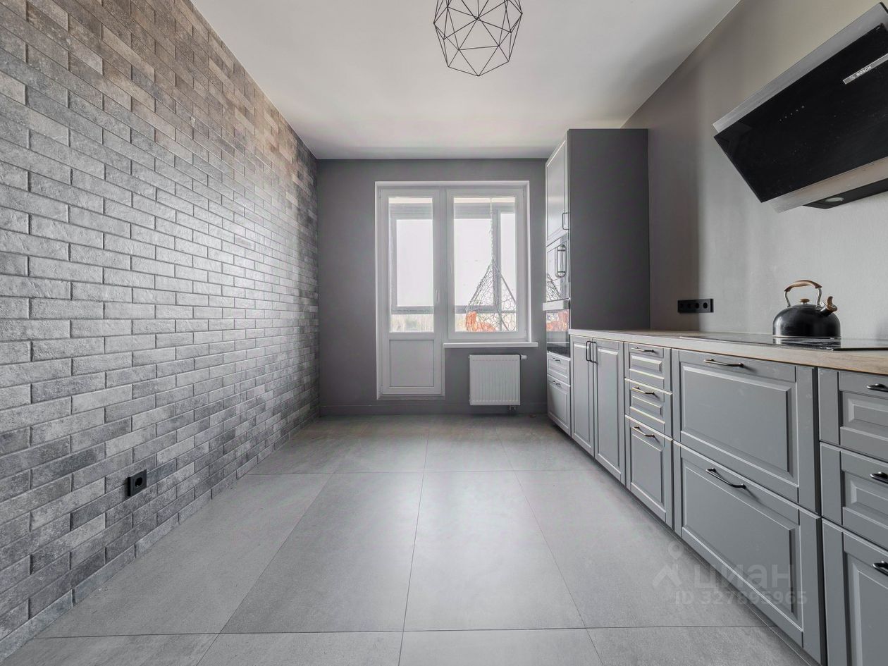 Продажа 3-комн квартиры на вторичном рынке д. Мистолово, улица Горная, 25к4