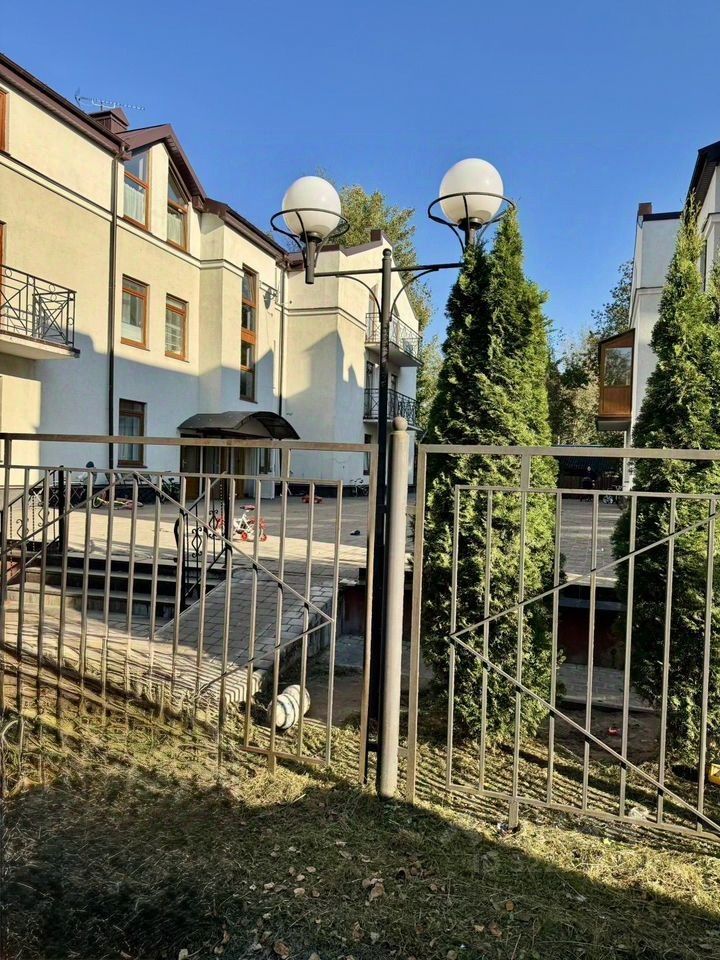 Продажа 2-комн квартиры на вторичном рынке 1-й Озерковский переулок, 5к2