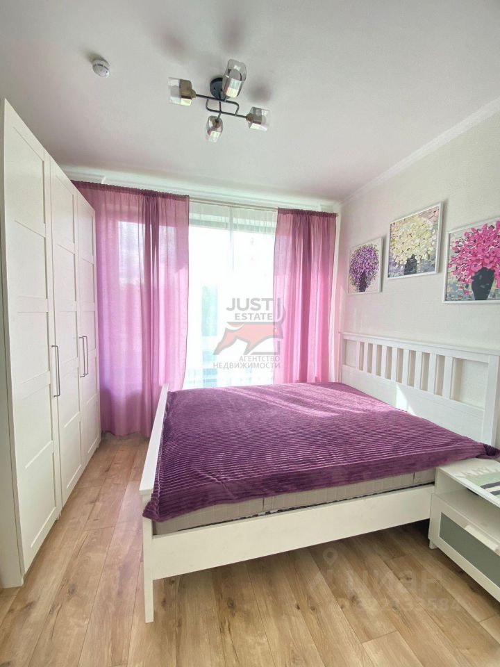 Продажа 2-комн квартиры на вторичном рынке Беломорская улица, 23