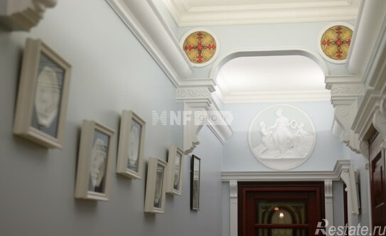 Продажа 4-комн квартиры на вторичном рынке улица Макаренко,  д. 2/21 с2