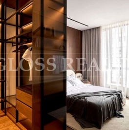 Продажа 4-комн квартиры на вторичном рынке Усачёва улица,  д. 2 с3