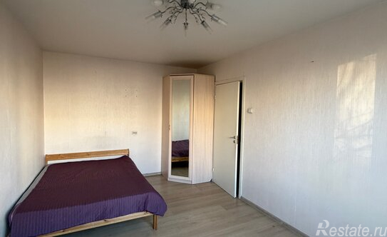 Продажа 1-комн квартиры на вторичном рынке Пушкин г, Алексея Толстого б-р,  д. 18