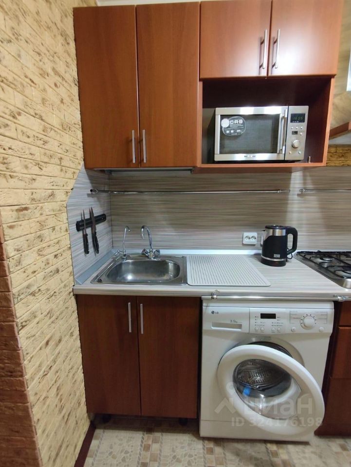 Аренда 1-комн квартиры на вторичном рынке Новоизмайловский проспект, 34К1