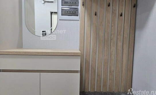 Продажа 2-комн квартиры на вторичном рынке ул Берзарина,  д. 32,  к. 19