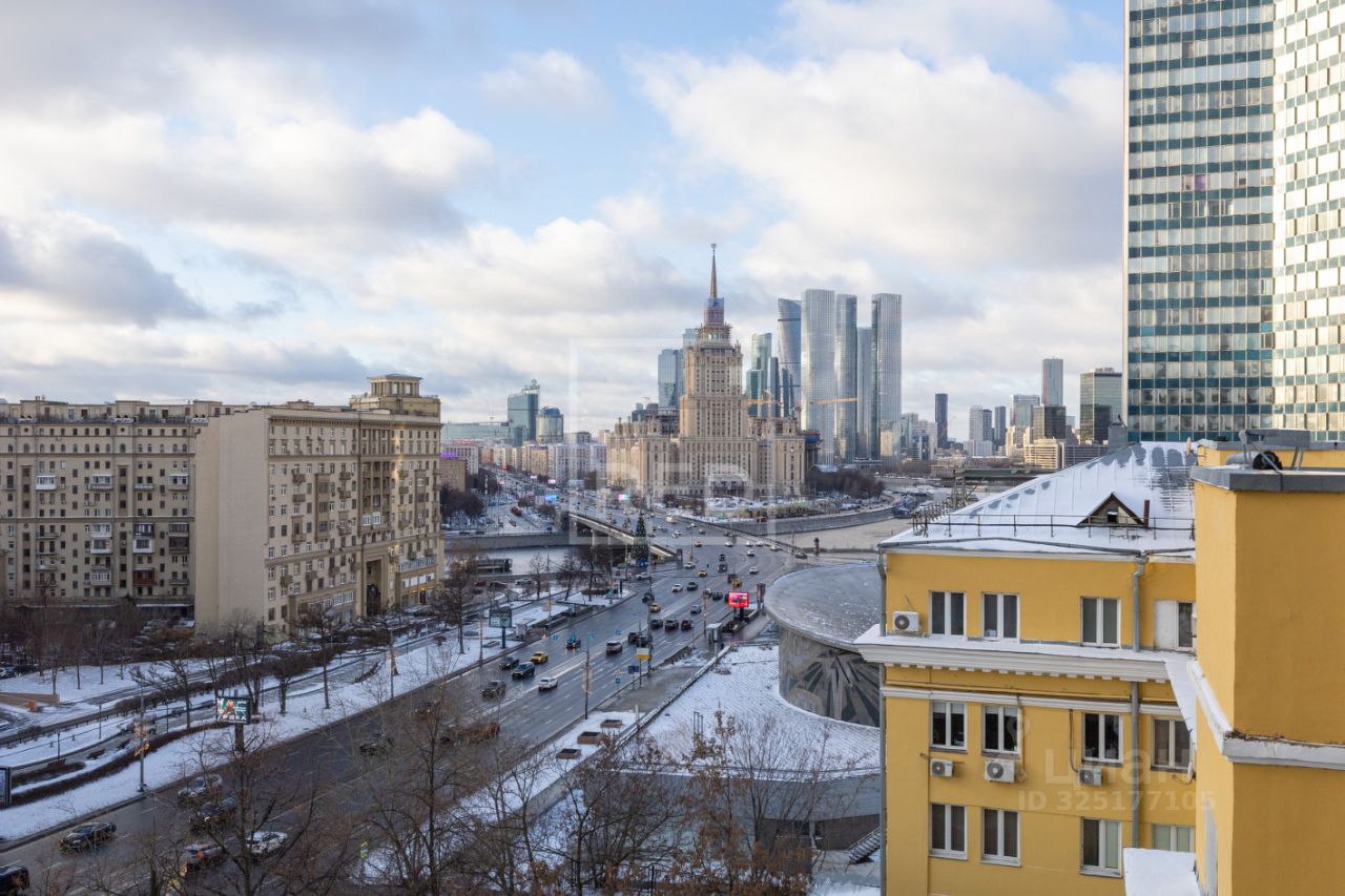 Аренда 2-комн квартиры на вторичном рынке улица Новый Арбат, 32