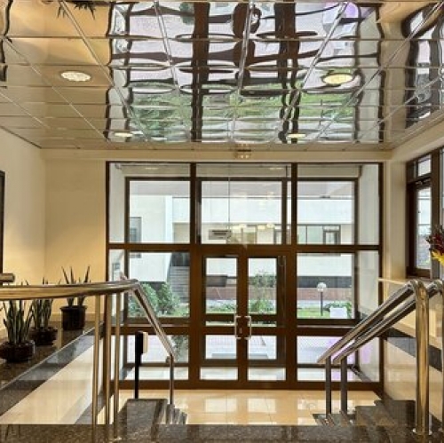 2-комн квартира ул Архитектора Власова,  д. 6